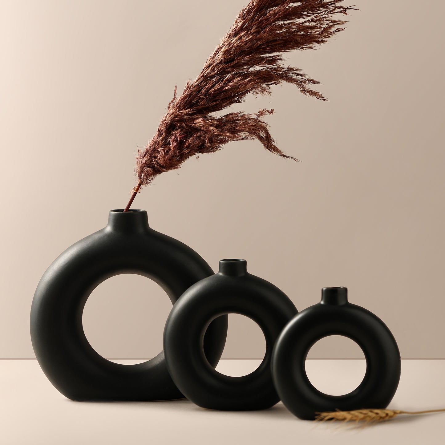 Ceramic Classic Donut Vase Set of 8" 6″ 5" – Minimalist Artistry for Modern Spaces