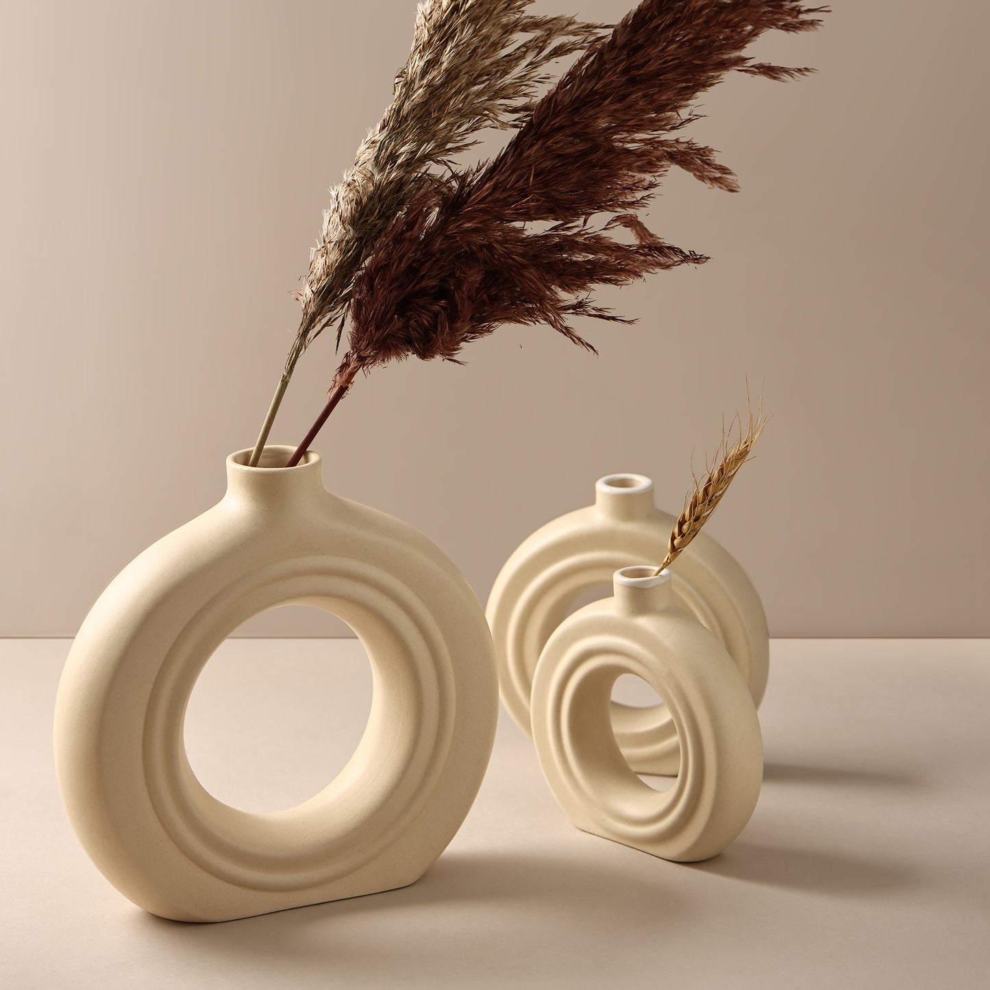 Ceramic Black Ribbed Donut Vase Set of 8" 6″ 5" – Minimalist Artistry for Modern Spaces
