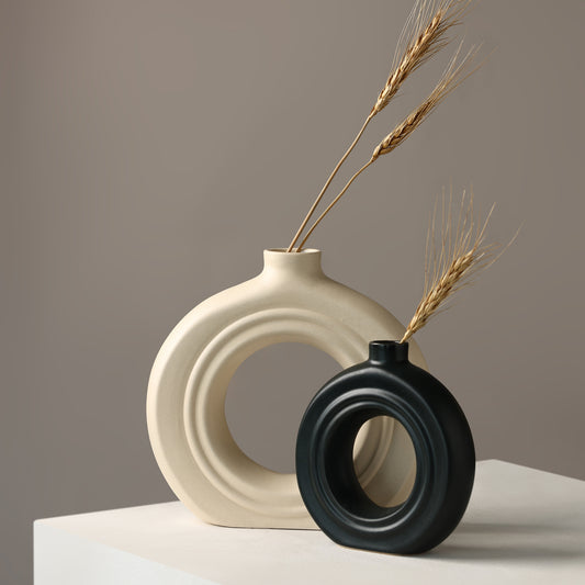Ceramic Ribbed Donut Vase Set of 8" white &  6″ black – Minimalist Artistry for Modern Spaces