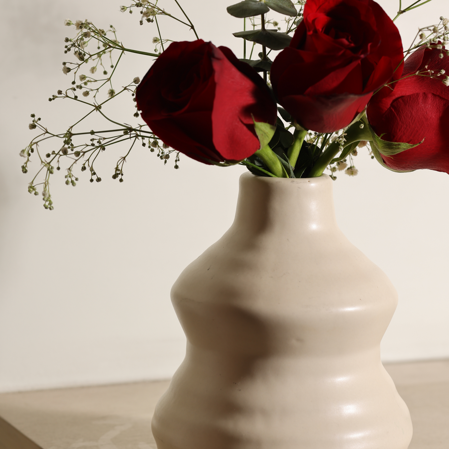 ECHO - Handcrafted Artisanal Table Vase