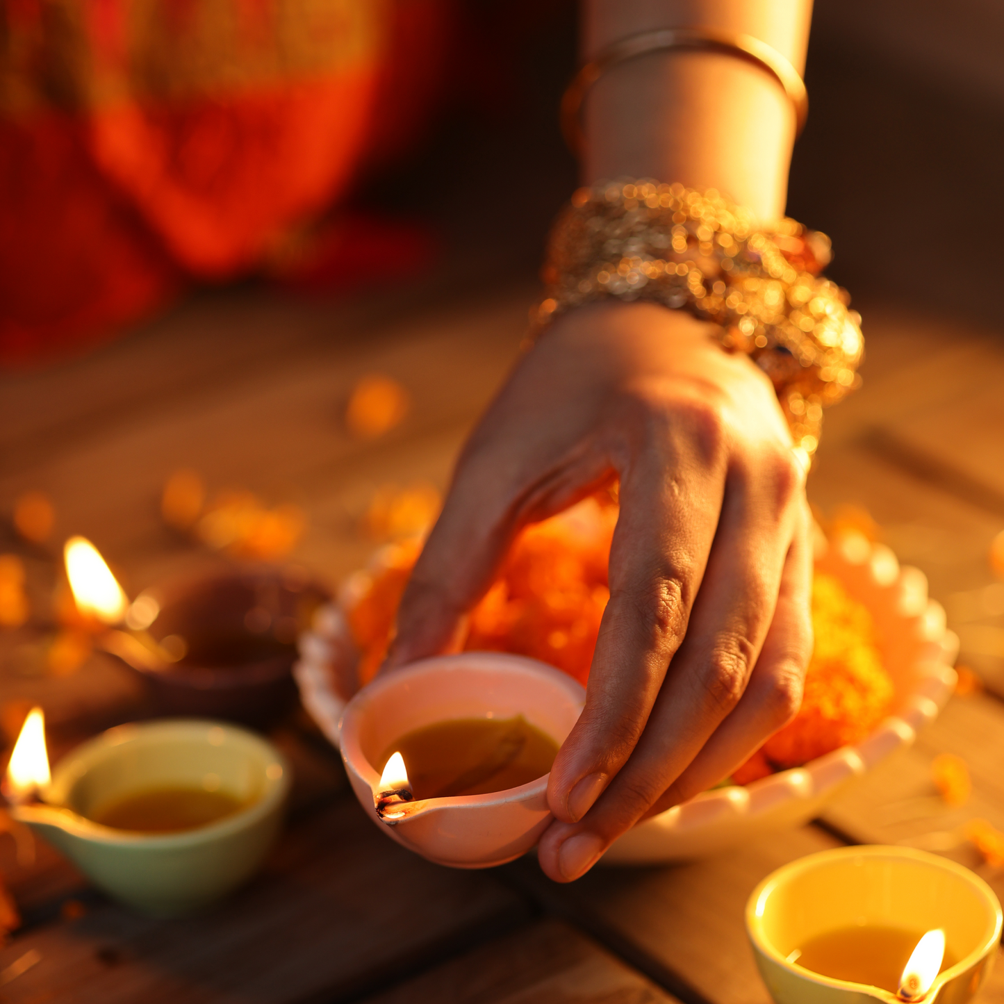 CERAMIC DIYA - Set of 24