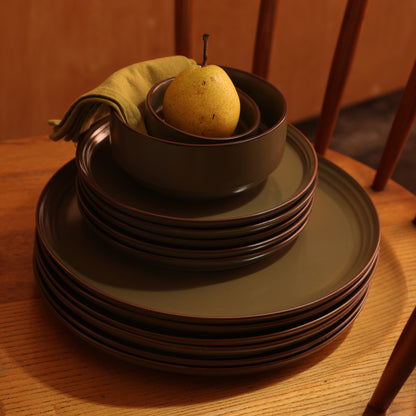 Vana Porcelain Dinner Set: 20 Pieces for four