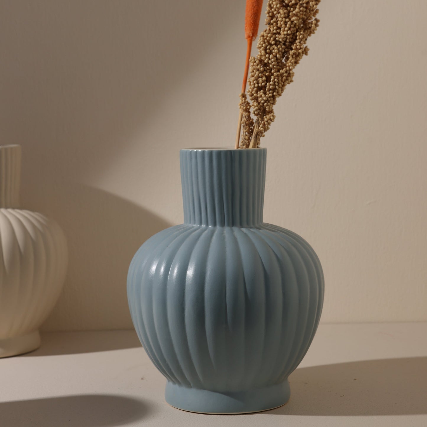 TRANQUIL – Handcrafted Vase Bridging Ancient Form and Modern Elegance